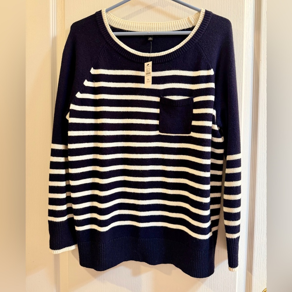 NWT Talbots 1X Petite Navy and White Stripe Sweater with Pocket
